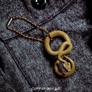 Coppertist.Wu Original Bronzed Snakes Keychain Brass Key Chain Gold Punk Rock Animal Key Ring HandBag Snake Pendant Men